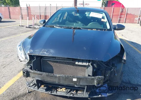 2020 Kia Forte Lxs z USA, uszkodzony, nr VIN 3KPF24ADXLE236714